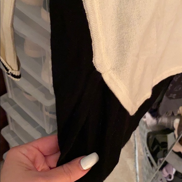 Banana Republic woman “7” sweater NWT - Picture 4 of 8